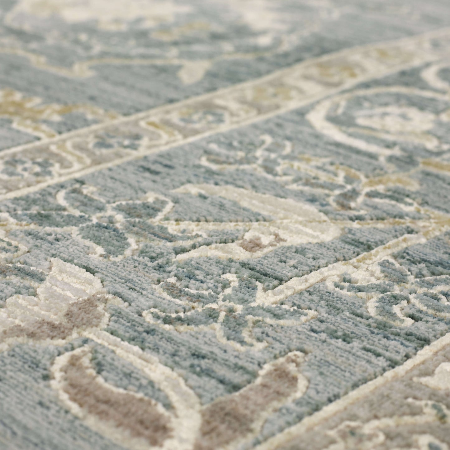 Karastan Surrey Hills Bedfordshire Beachglass Area Rug