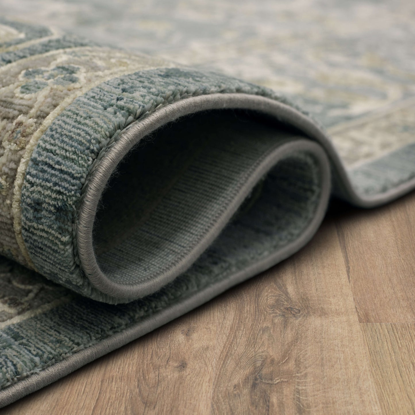 Karastan Surrey Hills Bedfordshire Beachglass Area Rug