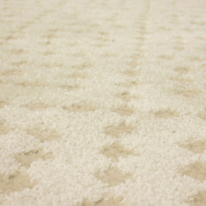Chateau Maryann White & Gray Area Rug