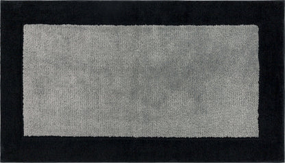 1' 8" X 2' 10"