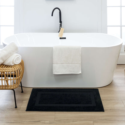 Preston Black Bath Mat