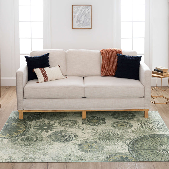 Grayson Bloom Medallion Gray Area Rug