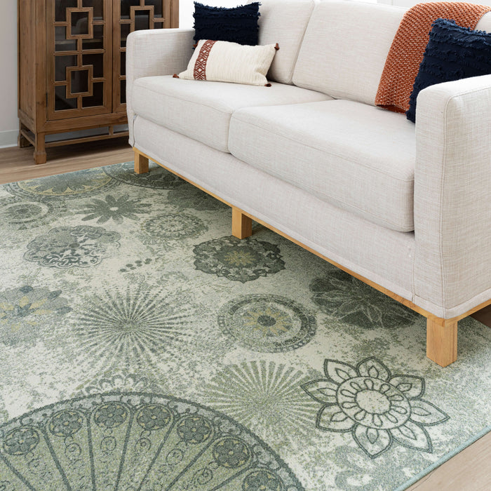 Grayson Bloom Medallion Gray Area Rug