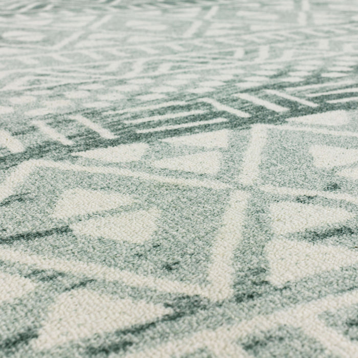 Madelyn Grey Area Rug