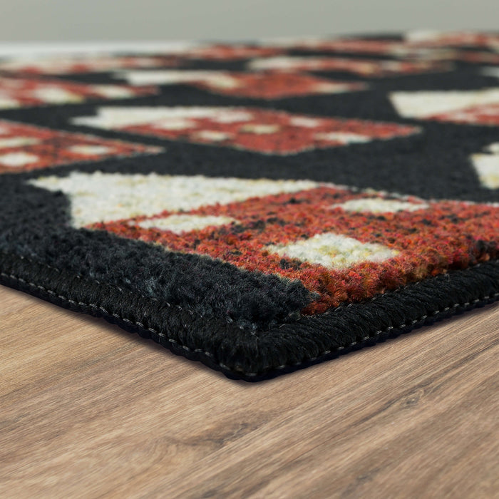 Holiday Cottages Black Accent Rug