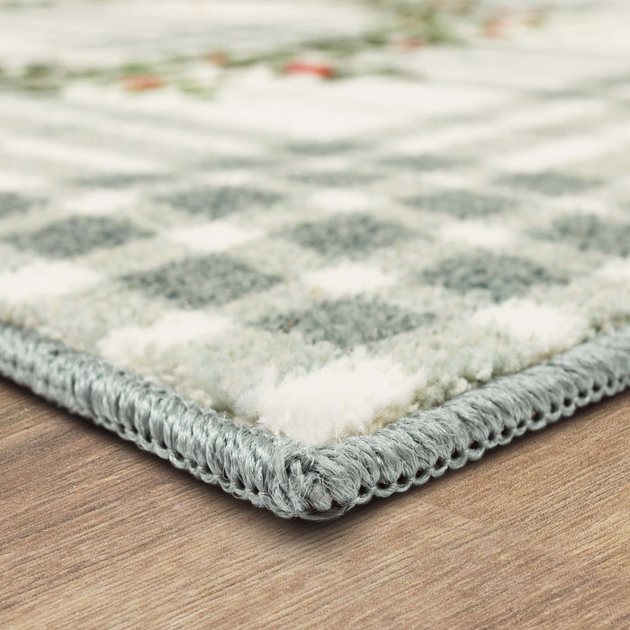 Holly Wreath Grey Plaid Accent Rug