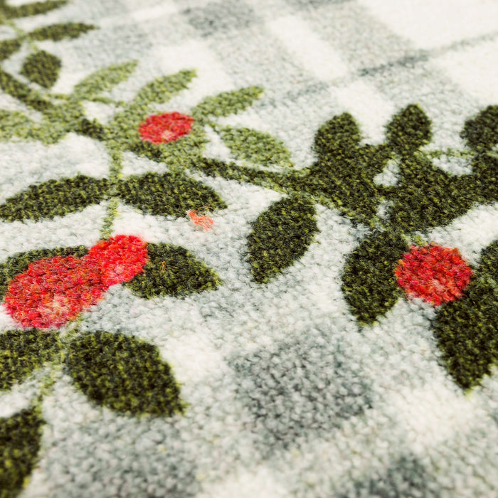 Holly Wreath Grey Plaid Accent Rug