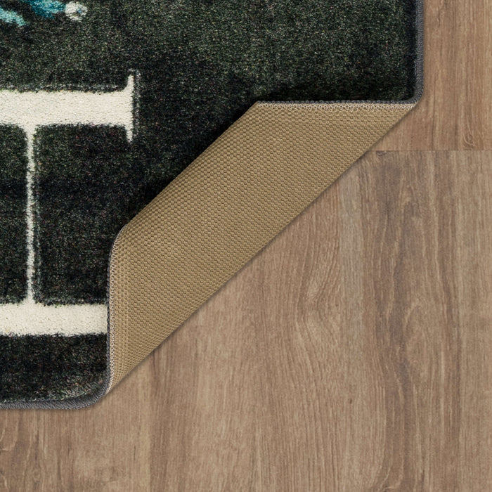 Wreath Home Black Accent Rug