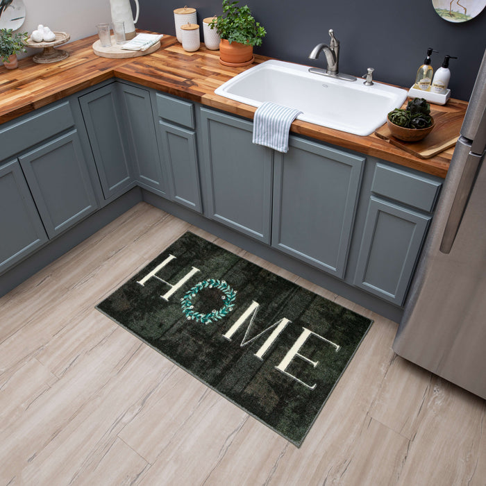 Wreath Home Black Accent Rug