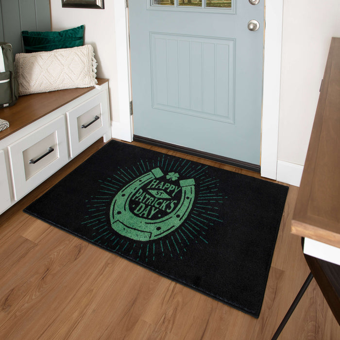 Lucky Horseshoe Green & Black Accent Rug