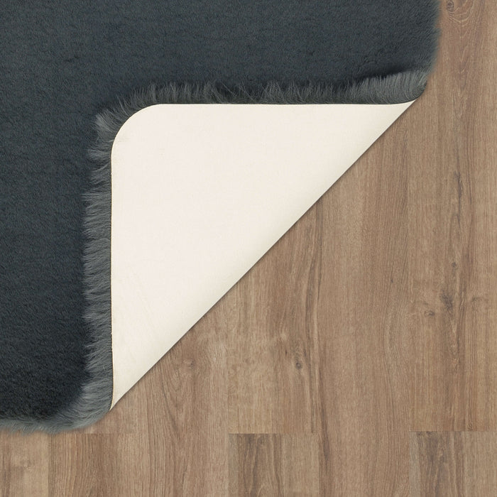Segrest Plush Charcoal Bath Mat