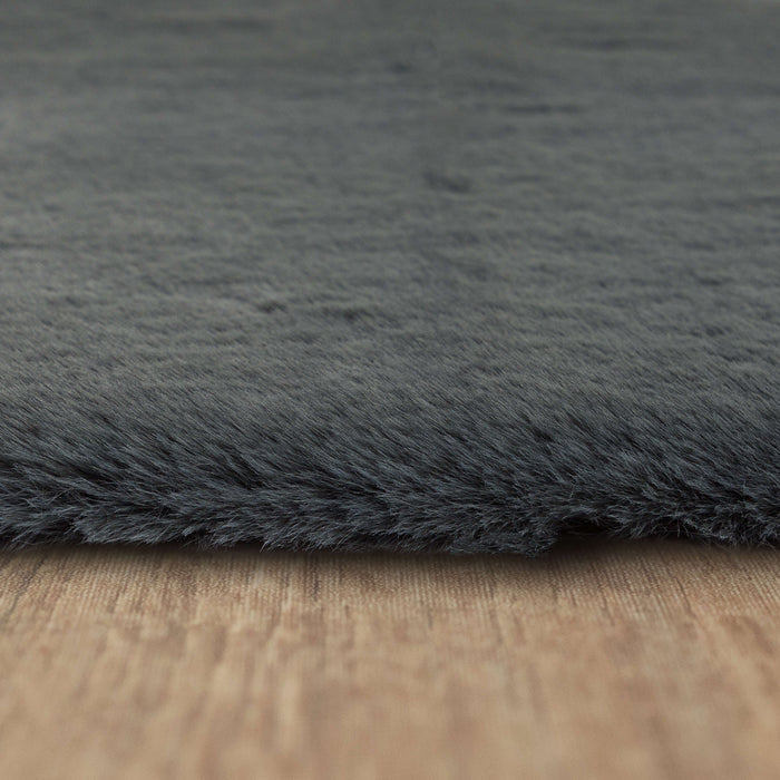 Segrest Plush Charcoal Bath Mat
