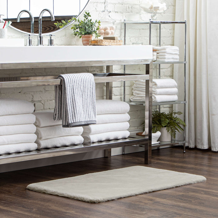 Segrest Plush Silver Bath Mat