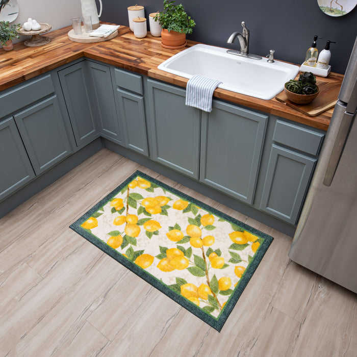 Lemon Tree White and Navy Accent Rug
