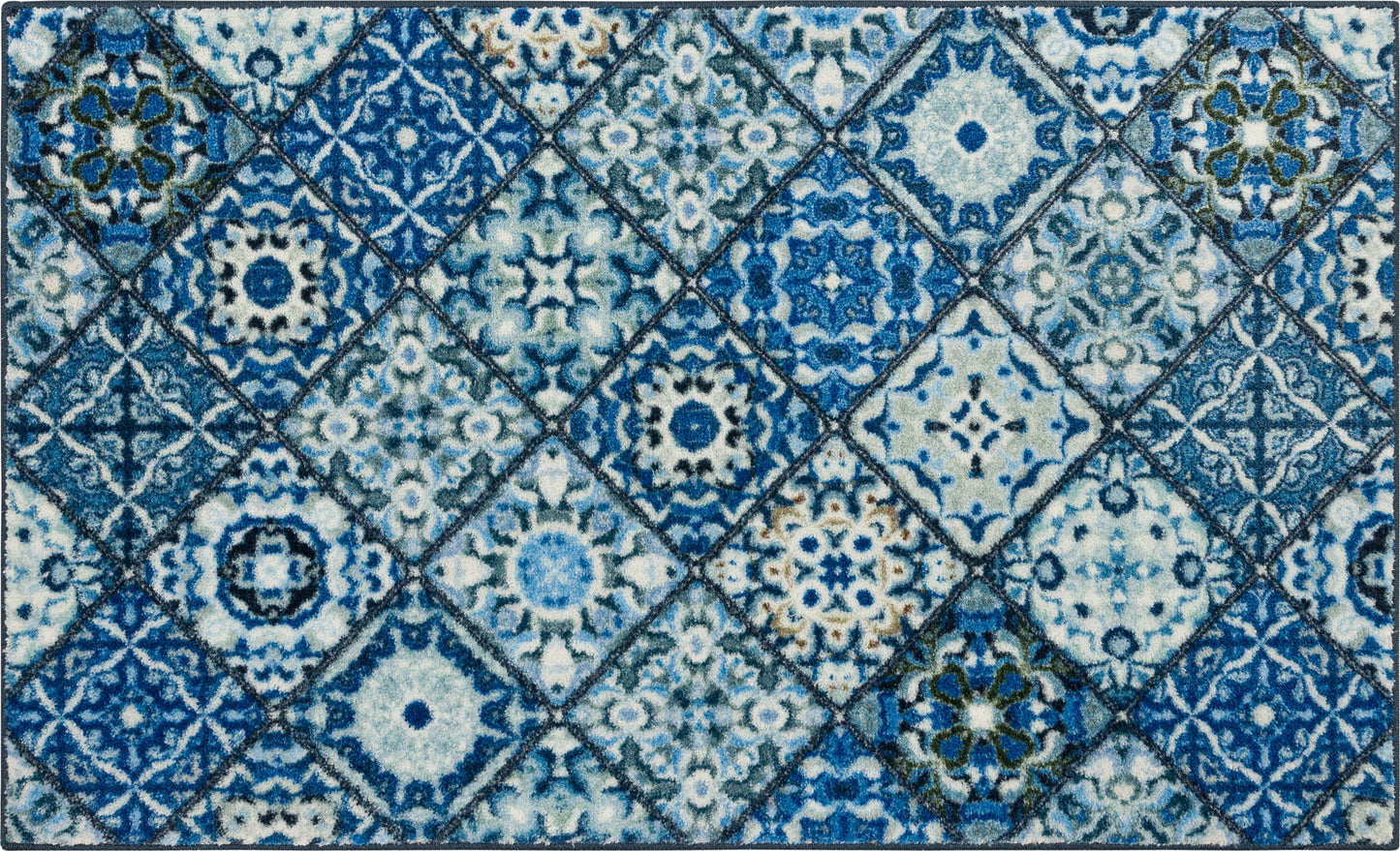 Floral Tile Blue & Whtie Accent Rug