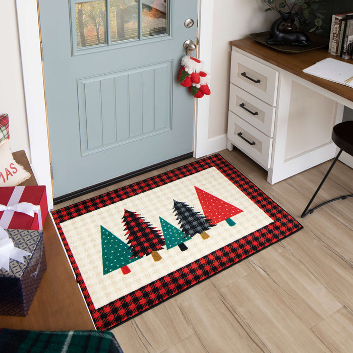Plaid Holiday Trees Red Accent Rug