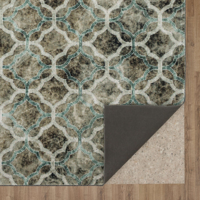 Technicolor Quatrafoil Gray Area Rug