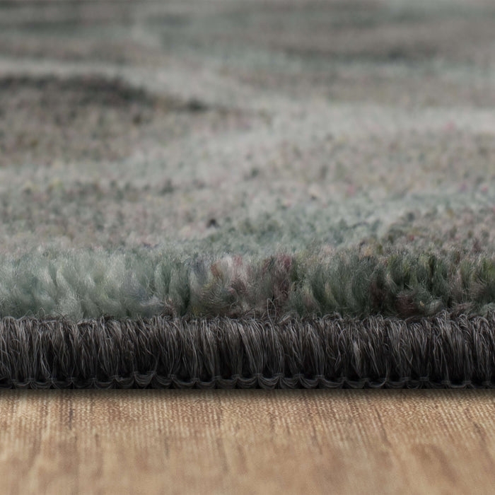 Technicolor Quatrafoil Gray Area Rug