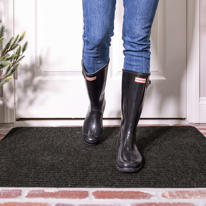 Charcoal Ribbed Utility Mat