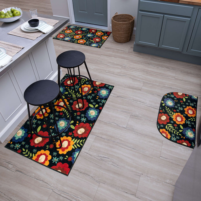 Colorful Garden Black Accent Rug
