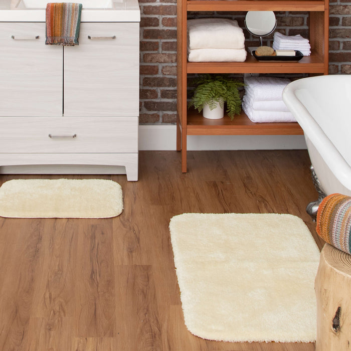 Annapolis Spirited White Bath Mat