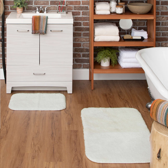 Annapolis Silk White Bath Mat